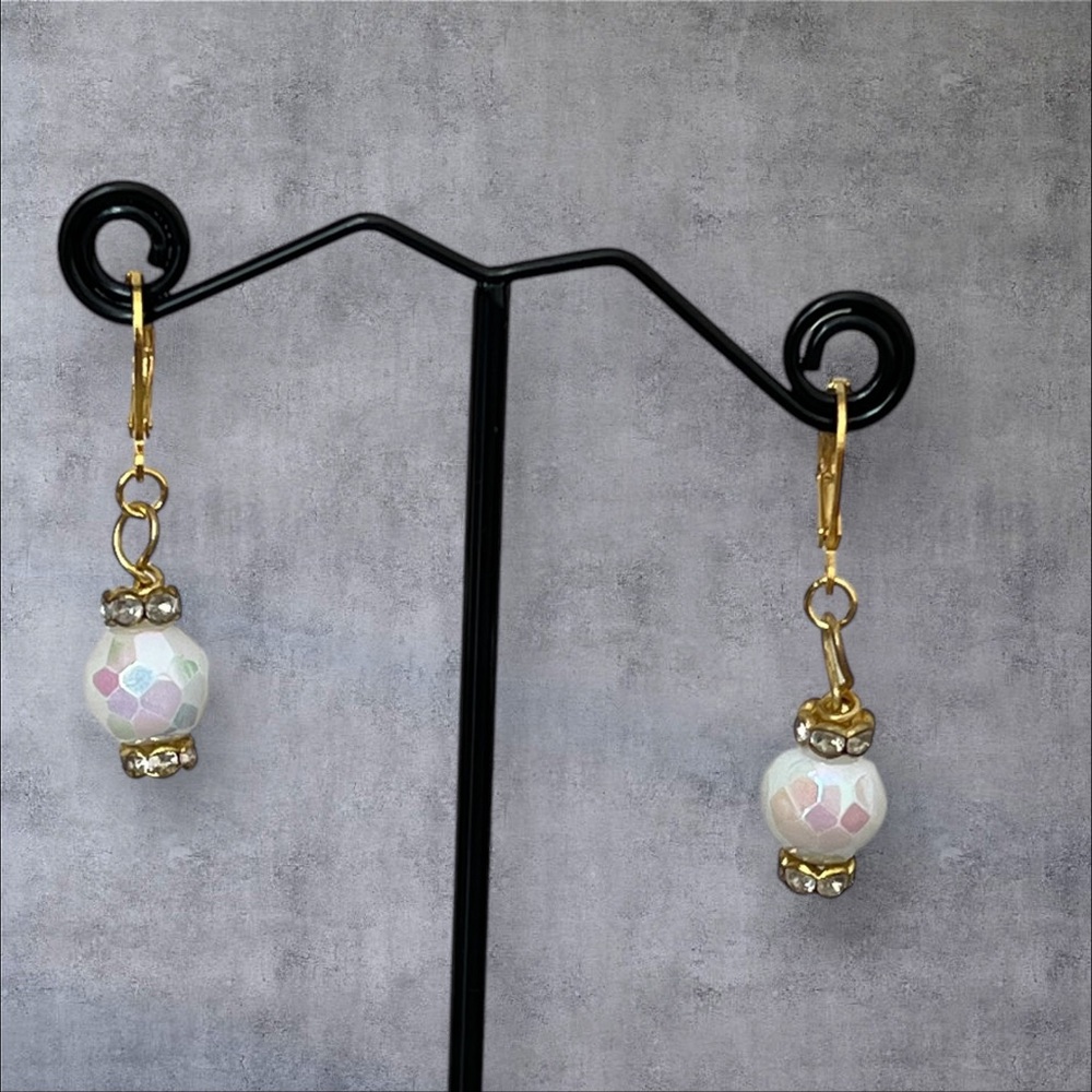 Gold plated round white earrings with clear rhi spacers
